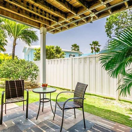 Beach Living At Island Pine Villas Blp George Town Exterior foto